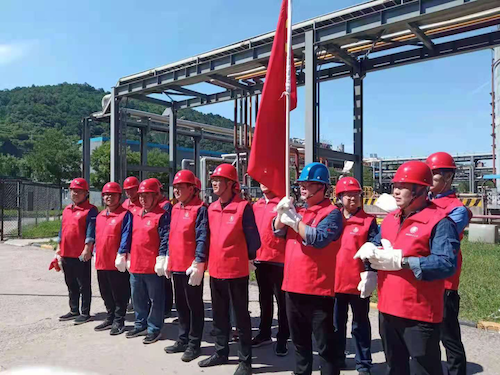 大家排好隊伍，整裝待發(fā)。.png
