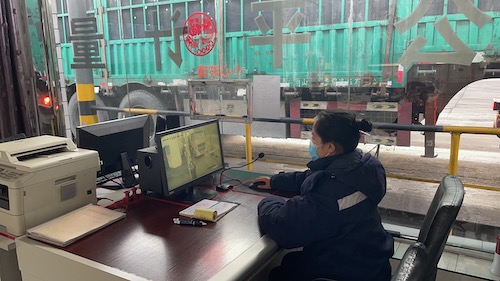 發(fā)揮警示教育，夯實不能腐、不敢腐的思想防線.jpg