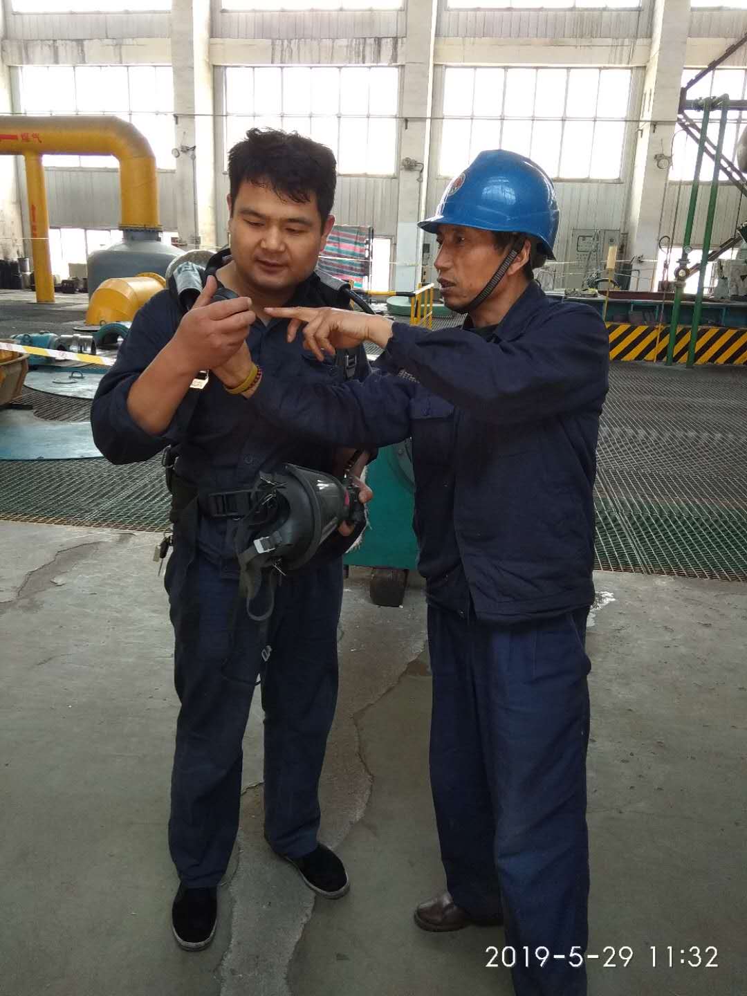 初入醇氨車間1.jpg